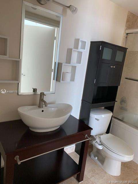 Small Image of 350 SOUTH MIAMI AVE #4011, Miami Number 3