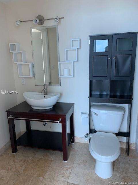 Small Image of 350 SOUTH MIAMI AVE #4011, Miami Number 4