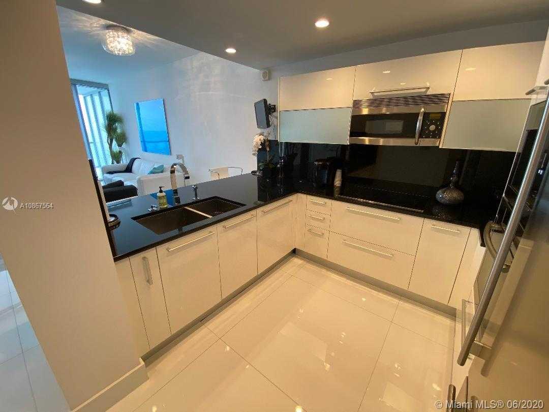 Small Image of 17121 COLLINS AVE #1703, Sunny Isles Beach Number 6
