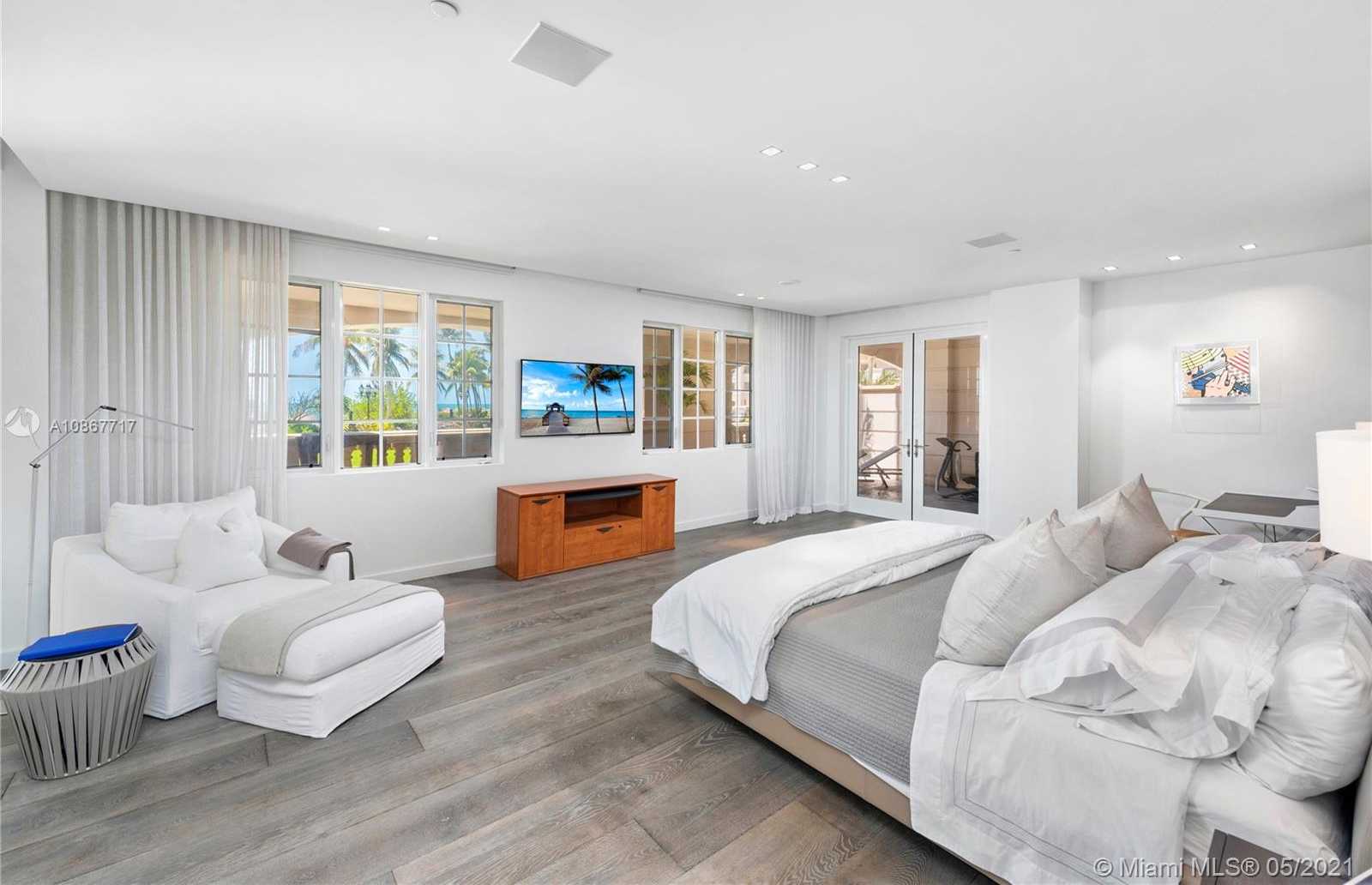 Small Image of 7716 FISHER ISLAND DR #7716, Miami Number 25