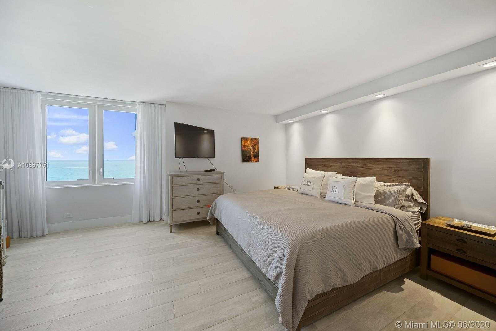 Small Image of 2301 COLLINS AVE #1523-24, Miami Beach Number 11
