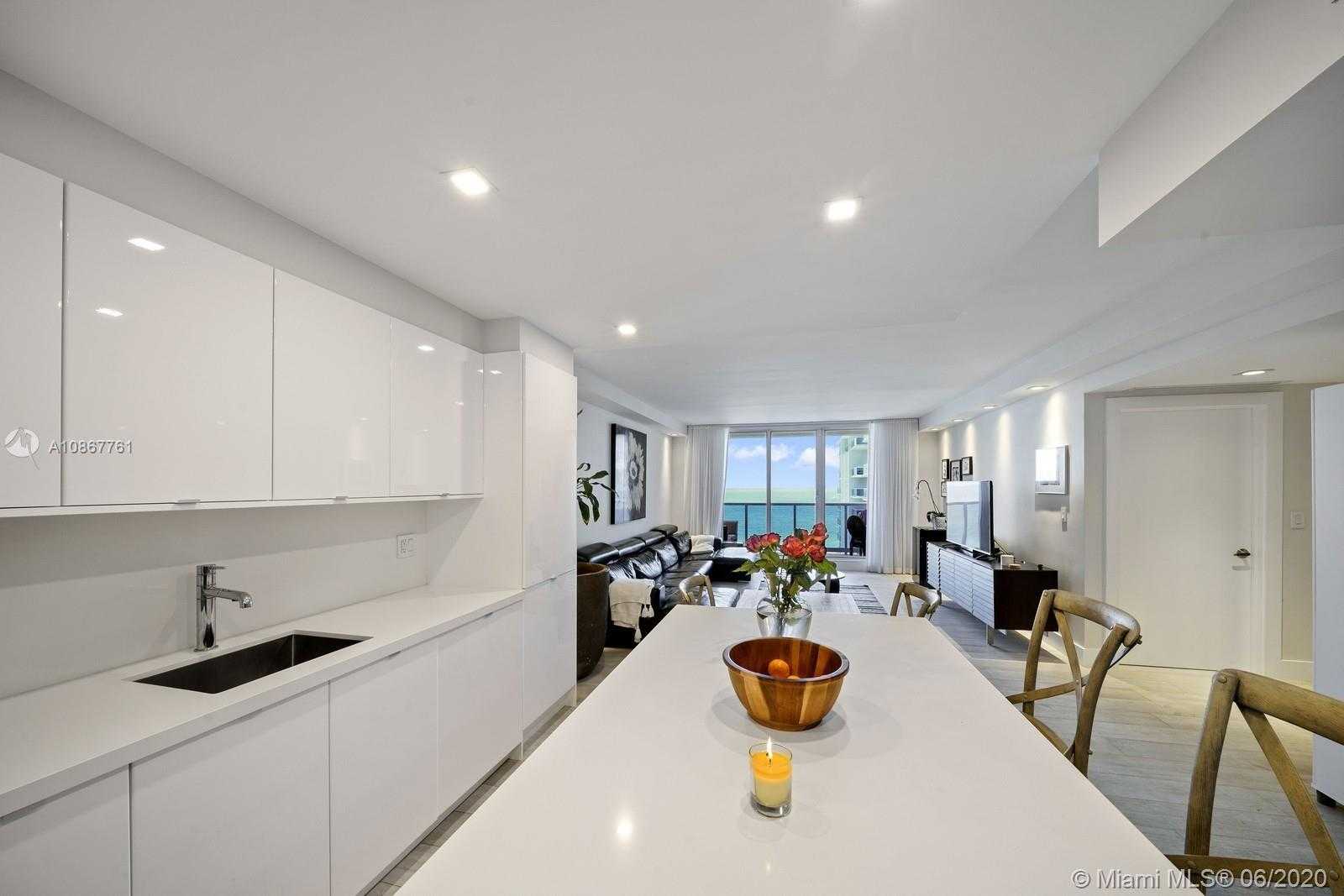 Small Image of 2301 COLLINS AVE #1523-24, Miami Beach Number 8