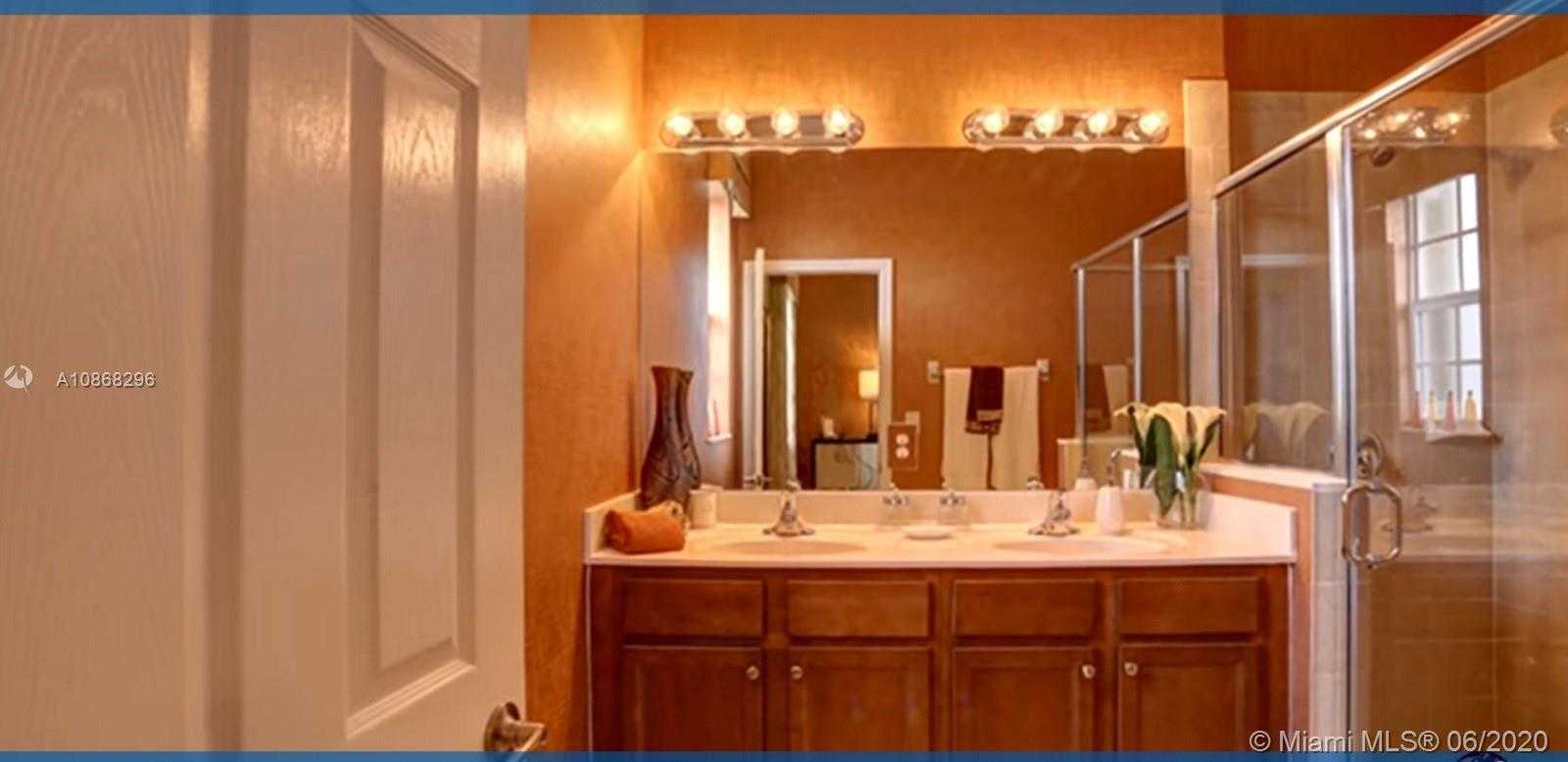 Small Image of 9451 SOUTH WEST 171ST PL #9451, Miami Number 13