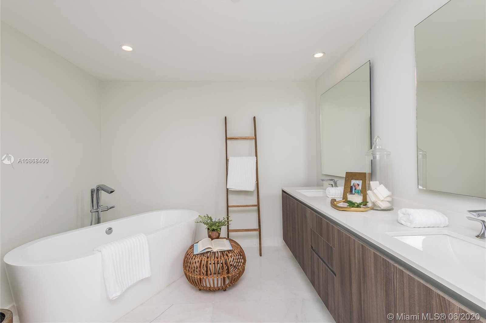 Small Image of 488 NORTH EAST 18TH ST #1815, Miami Number 13