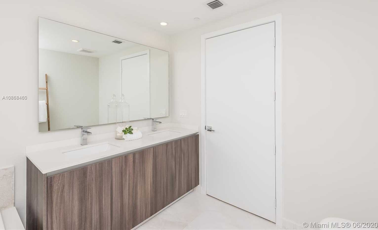 Small Image of 488 NORTH EAST 18TH ST #1815, Miami Number 29