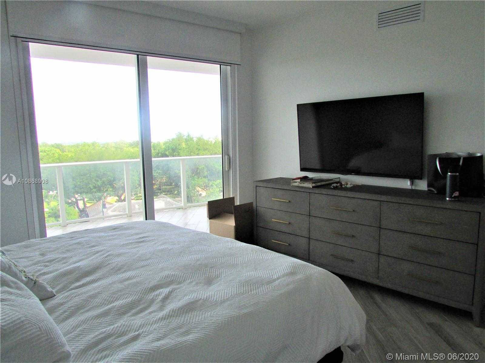 Small Image of 4250 BISCAYNE BLVD #601, Miami Number 15