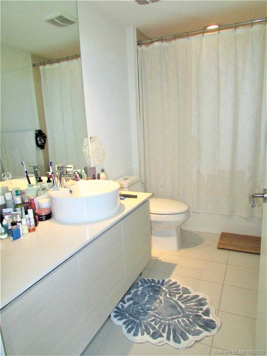 Small Image of 4250 BISCAYNE BLVD #601, Miami Number 16