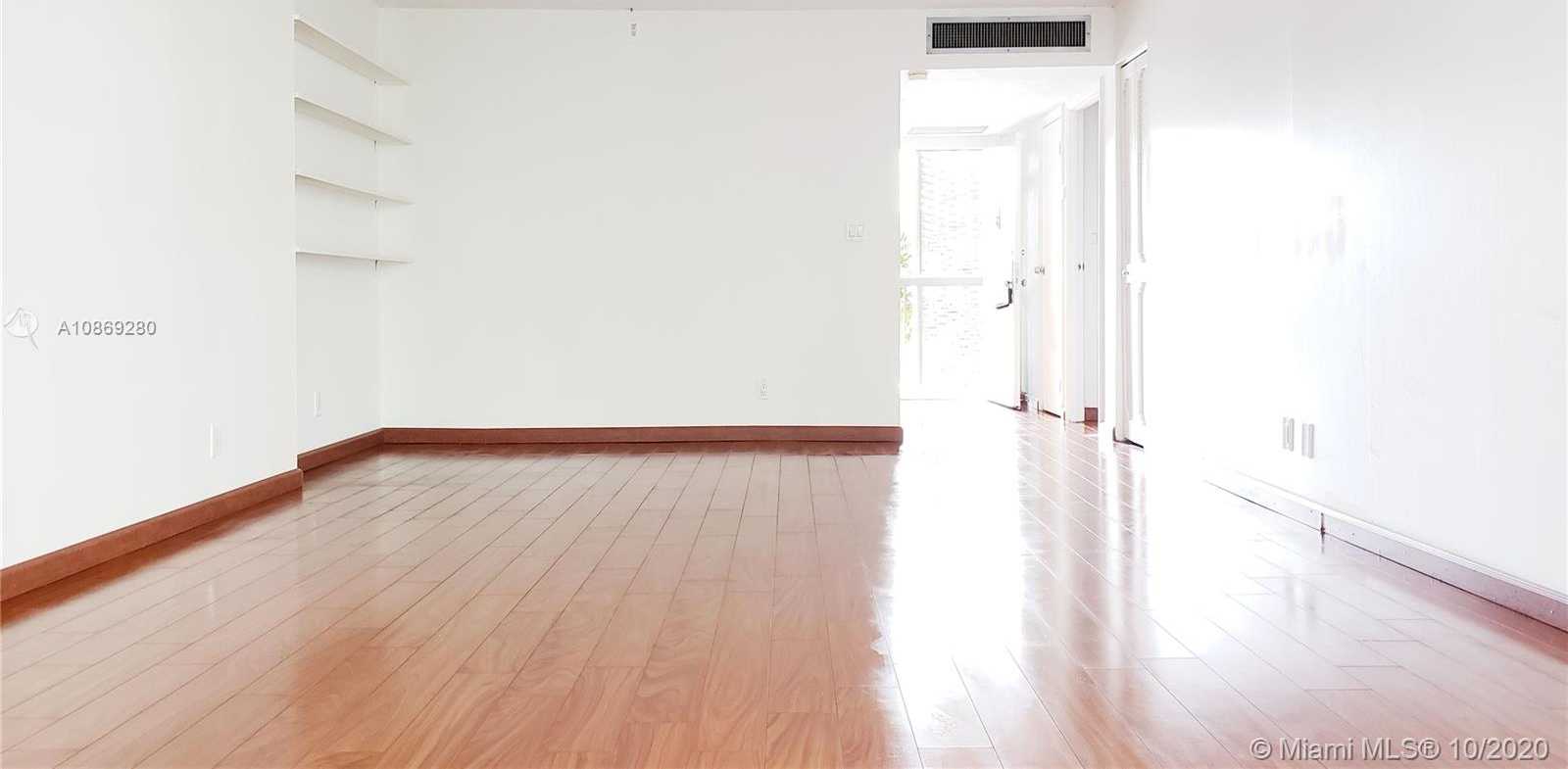 Small Image of 20400 WEST COUNTRY CLUB DR #214, Aventura Number 5