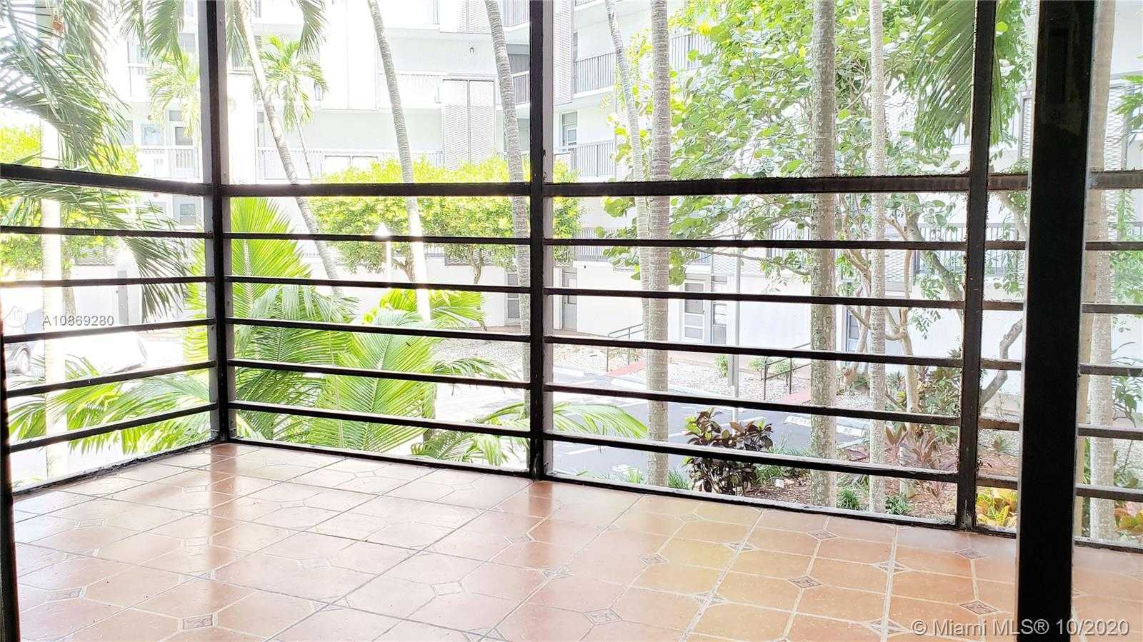 Small Image of 20400 WEST COUNTRY CLUB DR #214, Aventura Number 6