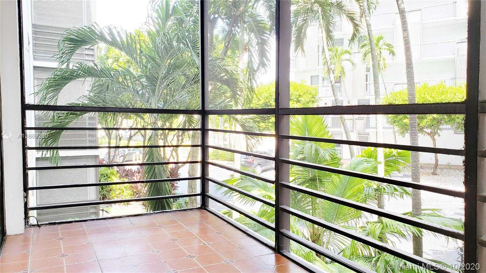 Small Image of 20400 WEST COUNTRY CLUB DR #214, Aventura Number 7