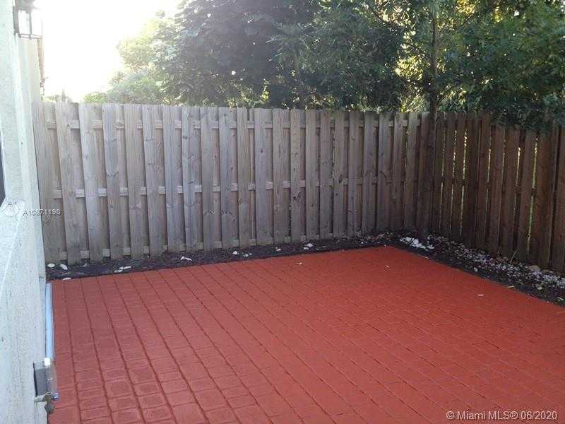Small Image of 1027 NORTH EAST 208TH ST #1027, Miami Number 3