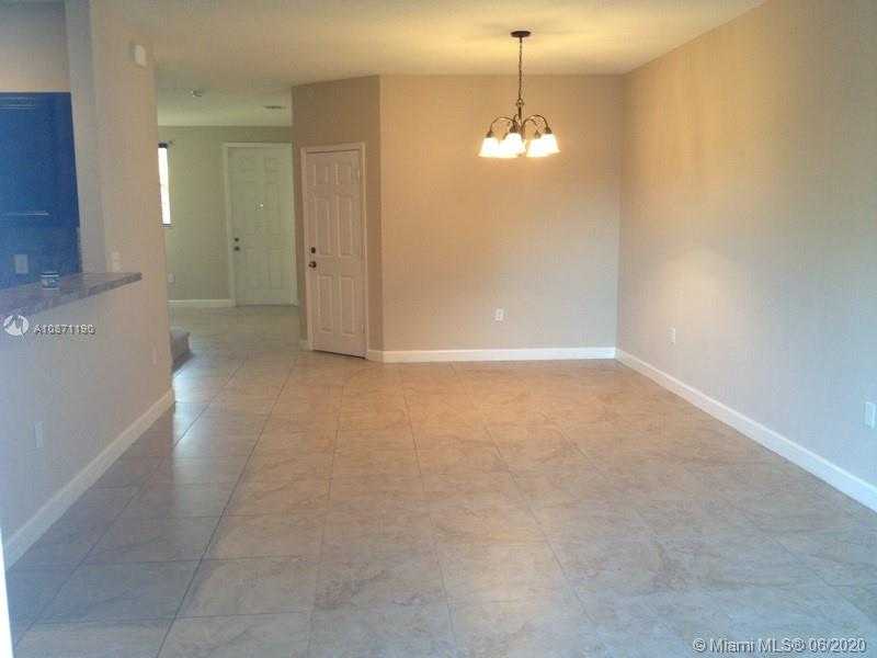 Small Image of 1027 NORTH EAST 208TH ST #1027, Miami Number 4