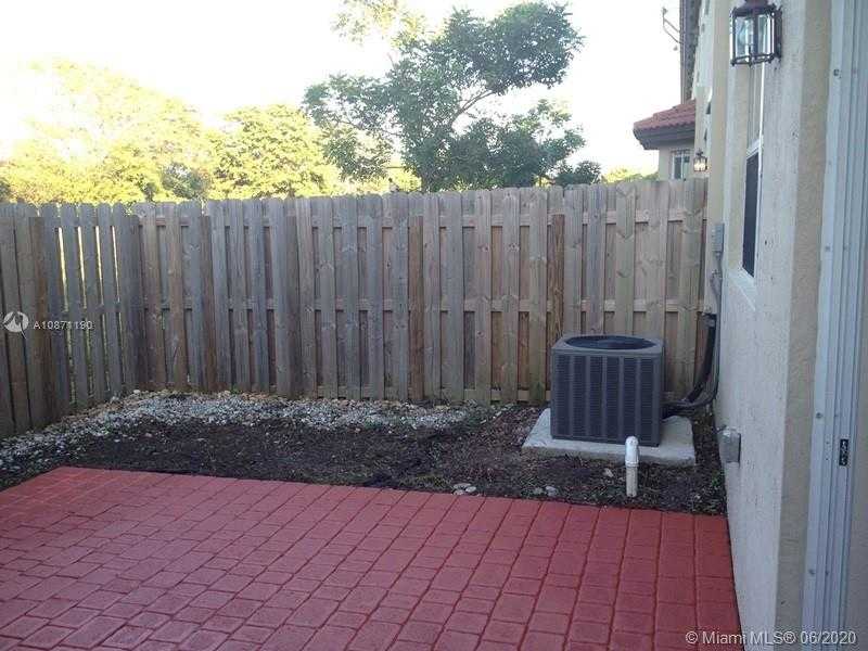 Small Image of 1027 NORTH EAST 208TH ST #1027, Miami Number 7