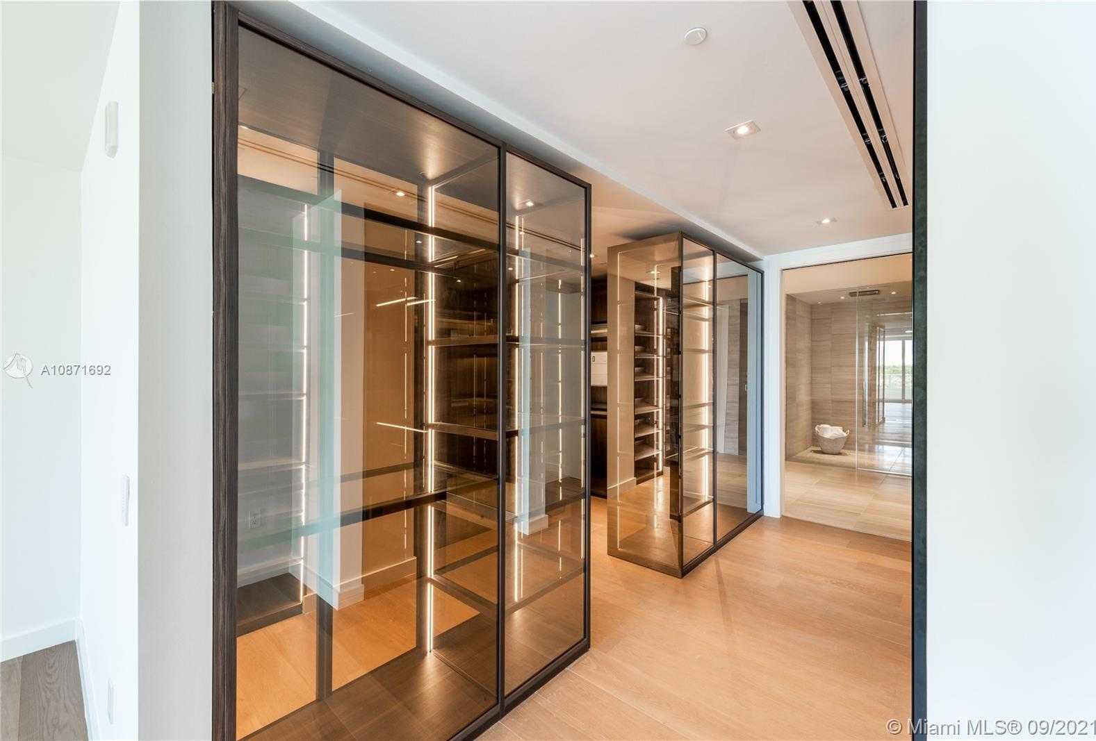 Small Image of 4701 NORTH MERIDIAN AVENUE #427, Miami Beach Number 13