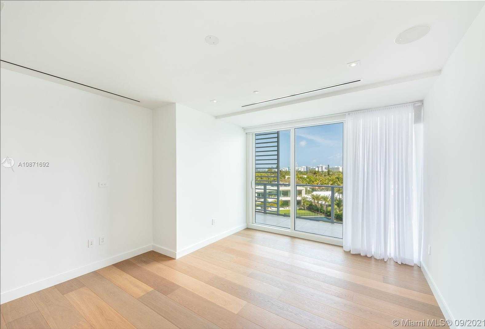 Small Image of 4701 NORTH MERIDIAN AVENUE #427, Miami Beach Number 57