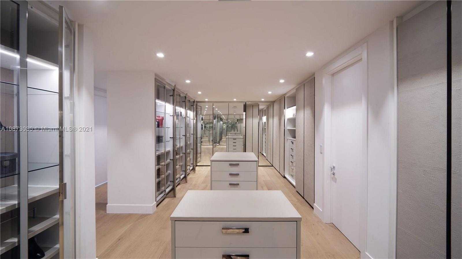 Small Image of 10203 COLLINS AVE #2001, Bal Harbour Number 44