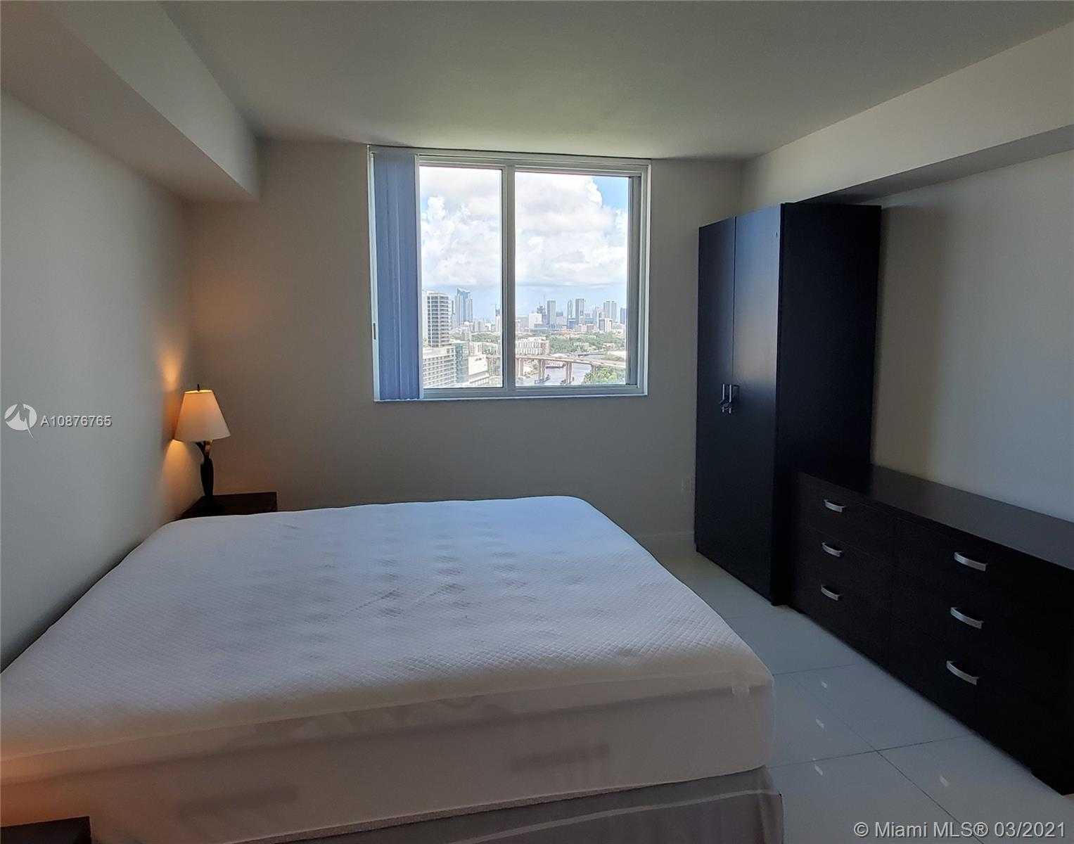 Small Image of 1861 NORTH WEST SOUTH RIVER DR #2407, Miami Number 15