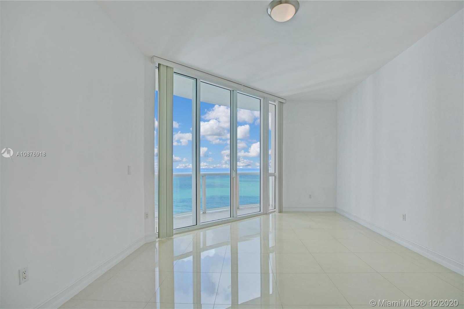 Small Image of 15901 COLLINS AVE #2104, Sunny Isles Beach Number 22