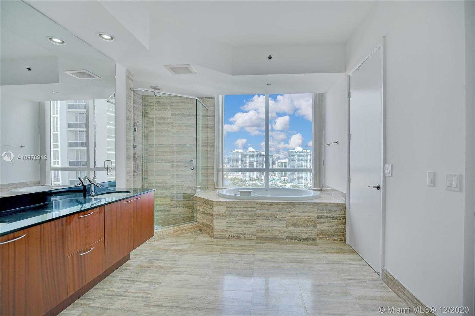 Small Image of 15901 COLLINS AVE #2104, Sunny Isles Beach Number 26