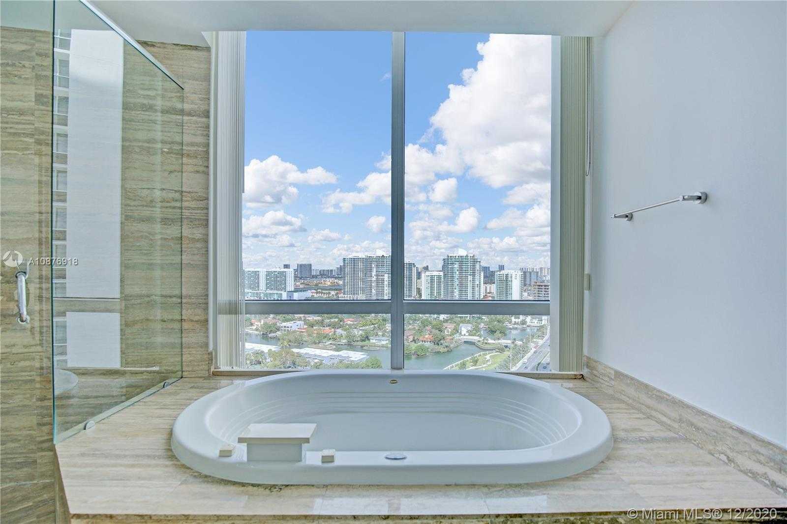 Small Image of 15901 COLLINS AVE #2104, Sunny Isles Beach Number 27