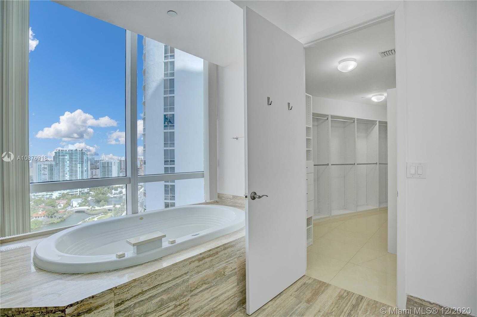 Small Image of 15901 COLLINS AVE #2104, Sunny Isles Beach Number 28