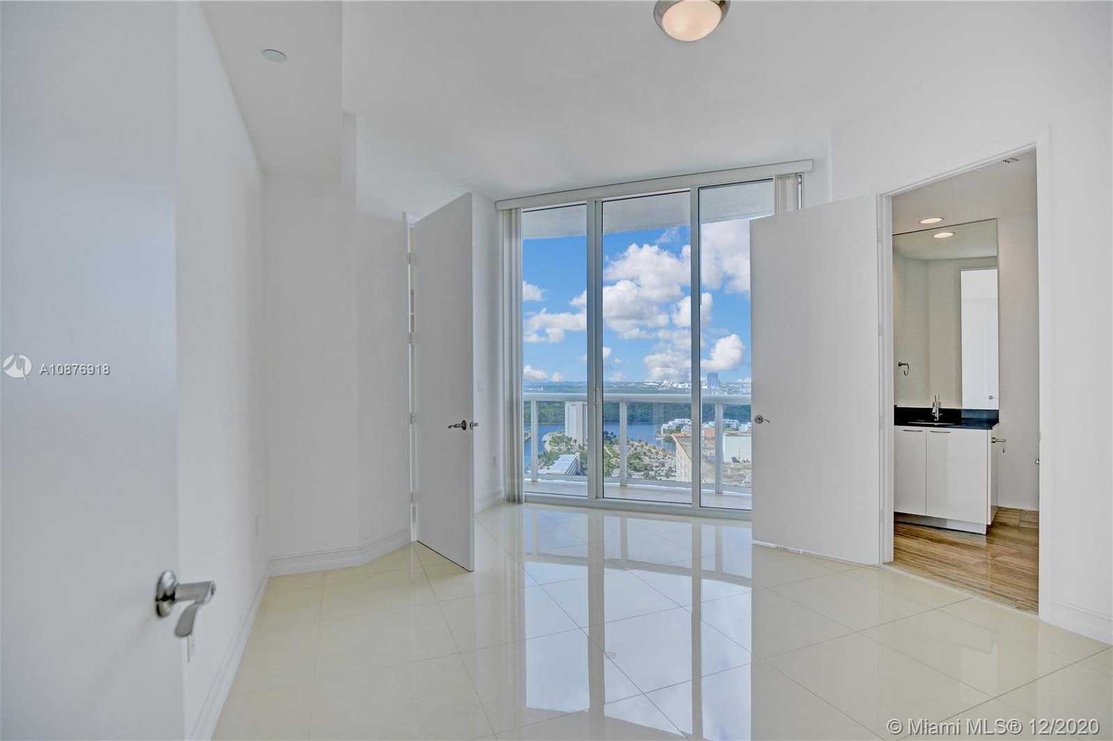 Small Image of 15901 COLLINS AVE #2104, Sunny Isles Beach Number 32