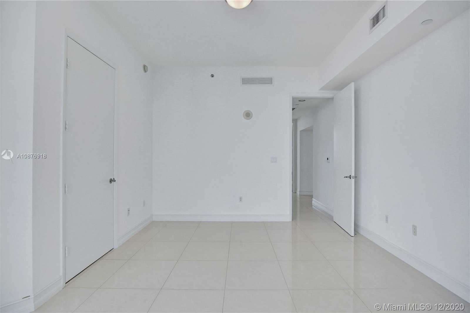 Small Image of 15901 COLLINS AVE #2104, Sunny Isles Beach Number 36