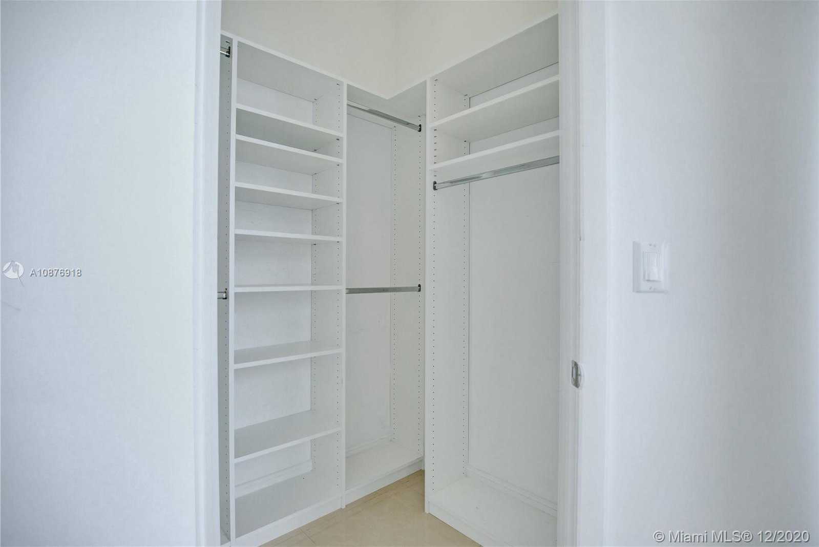 Small Image of 15901 COLLINS AVE #2104, Sunny Isles Beach Number 38