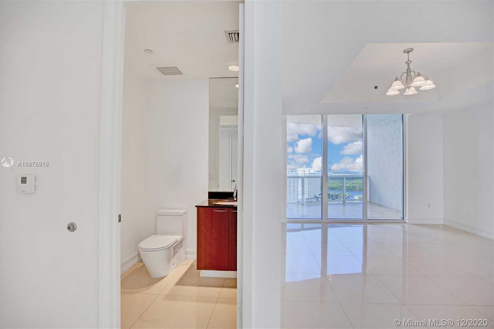 Small Image of 15901 COLLINS AVE #2104, Sunny Isles Beach Number 47