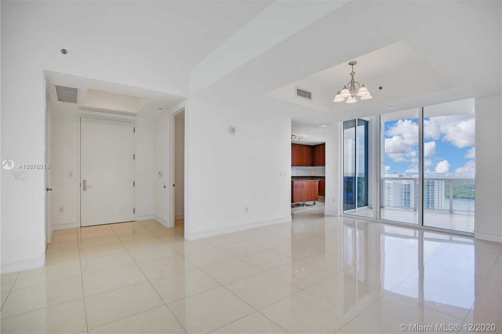 Small Image of 15901 COLLINS AVE #2104, Sunny Isles Beach Number 9