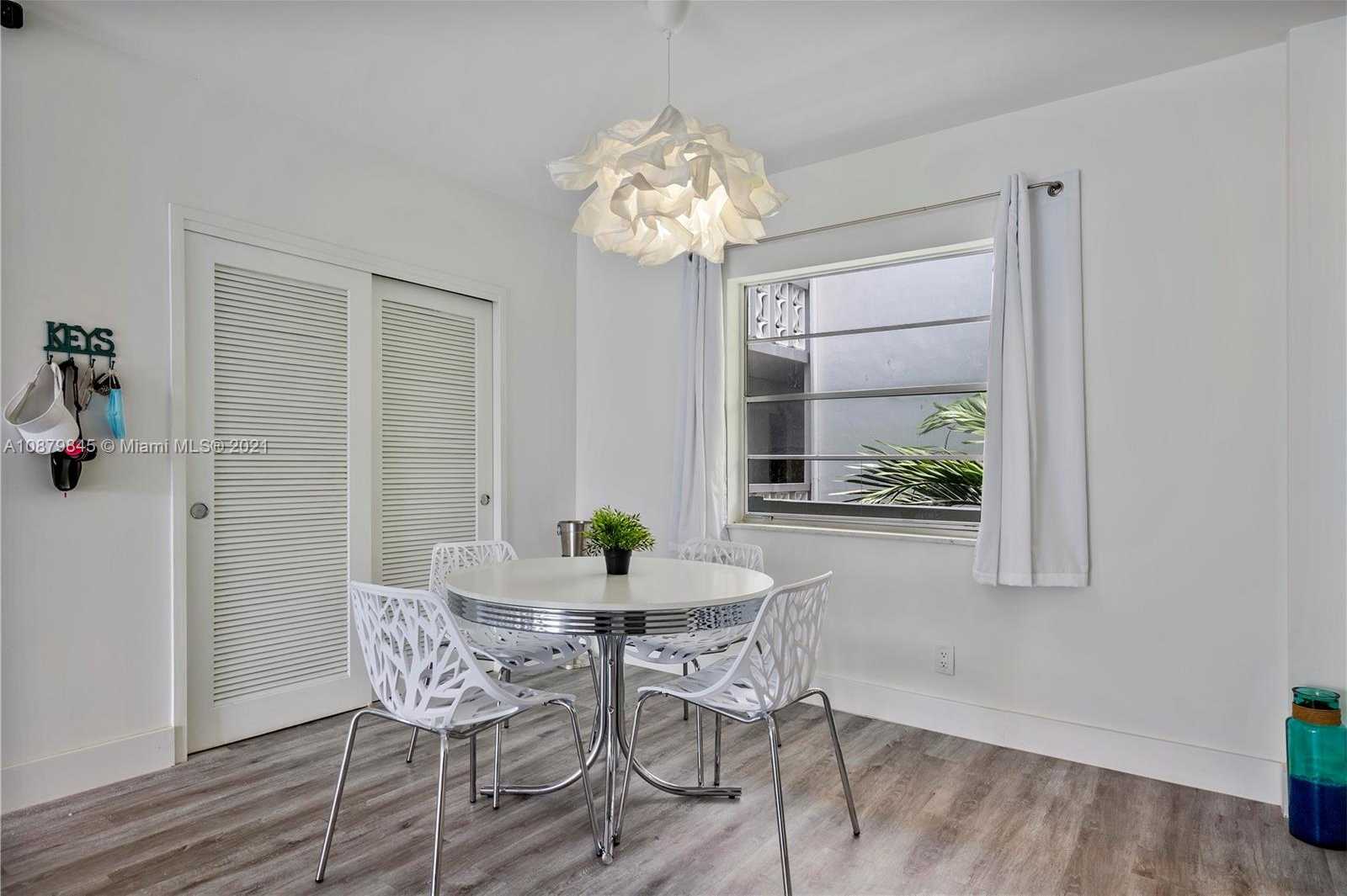 Small Image of 9700 EAST BAY HARBOR DR #405, Bay Harbor Islands Number 8