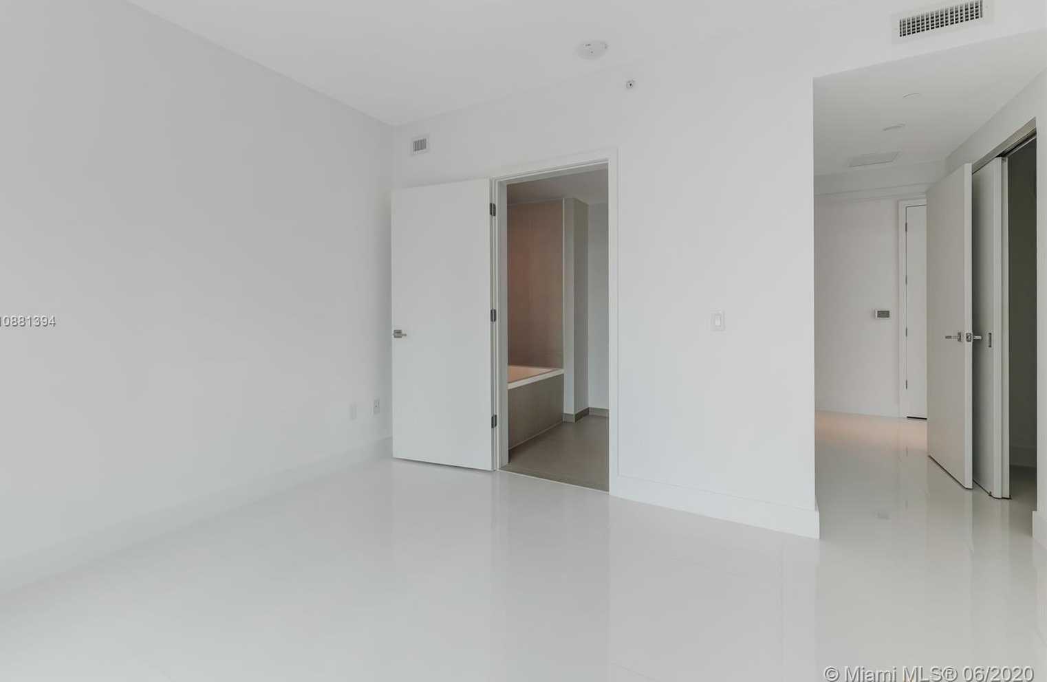 Small Image of 1080 BRICKELL AVE #1600, Miami Number 22