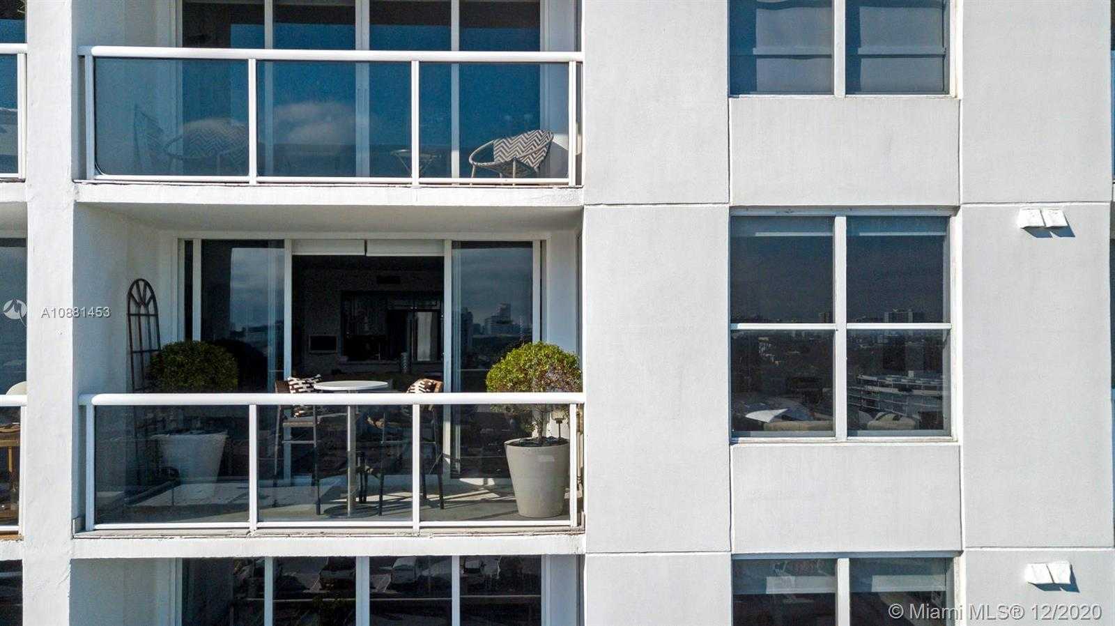 Small Image of 1800 SUNSET HARBOUR DR #1409, Miami Beach Number 17