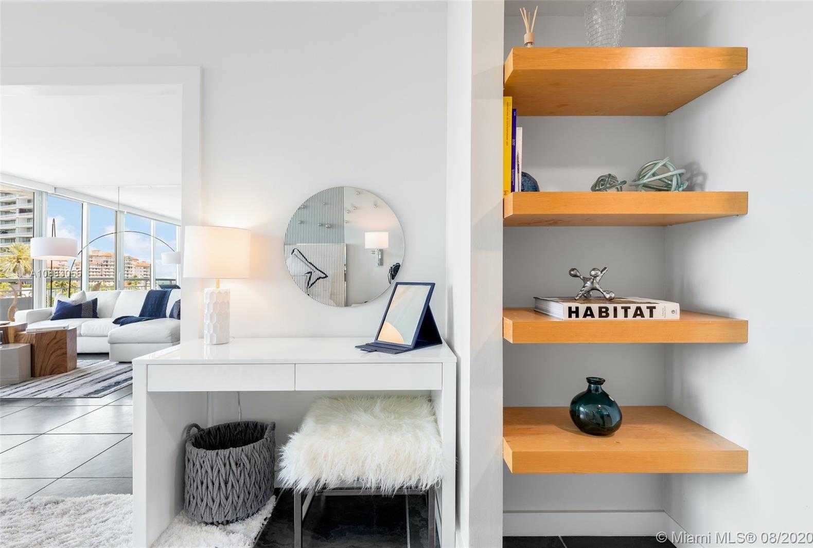 Small Image of 400 SOUTH POINTE DR #401, Miami Beach Number 16