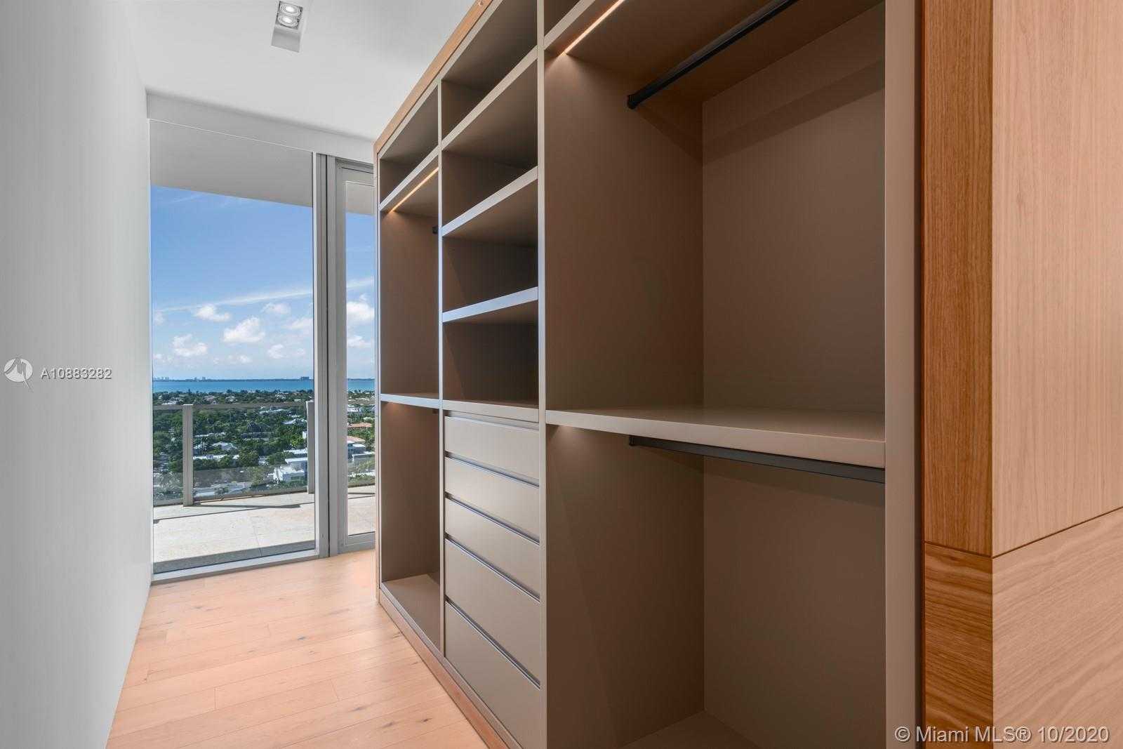 Small Image of 360 OCEAN DR #PH1S, Key Biscayne Number 7