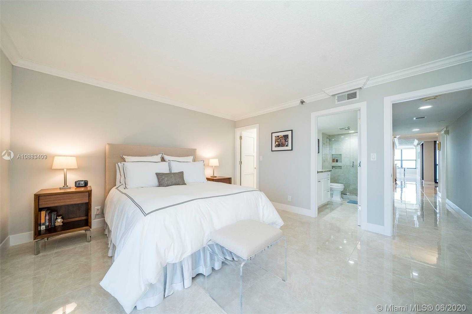 Small Image of 19670 BEACH RD #A415, Tequesta Number 24