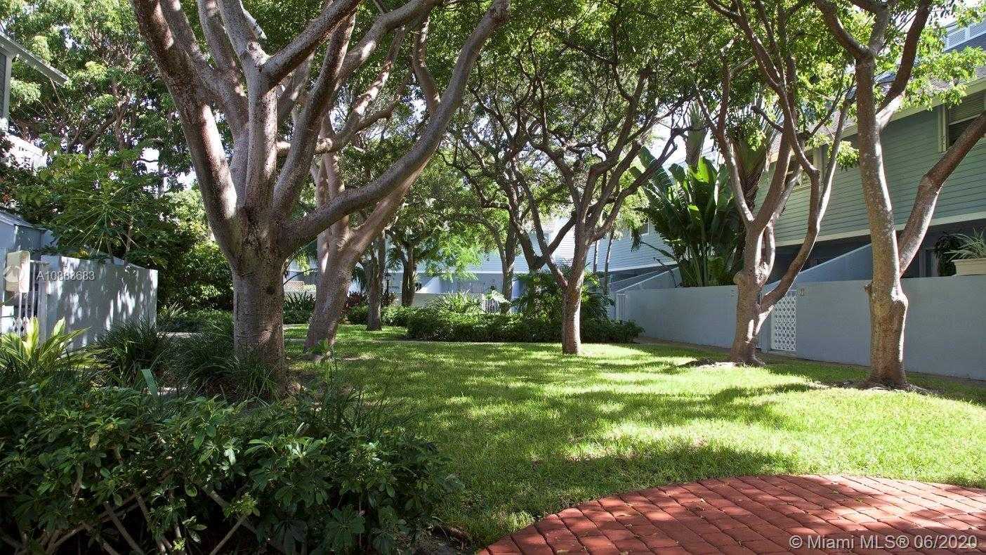 Small Image of 798 CRANDON BLVD #55-B, Key Biscayne Number 9