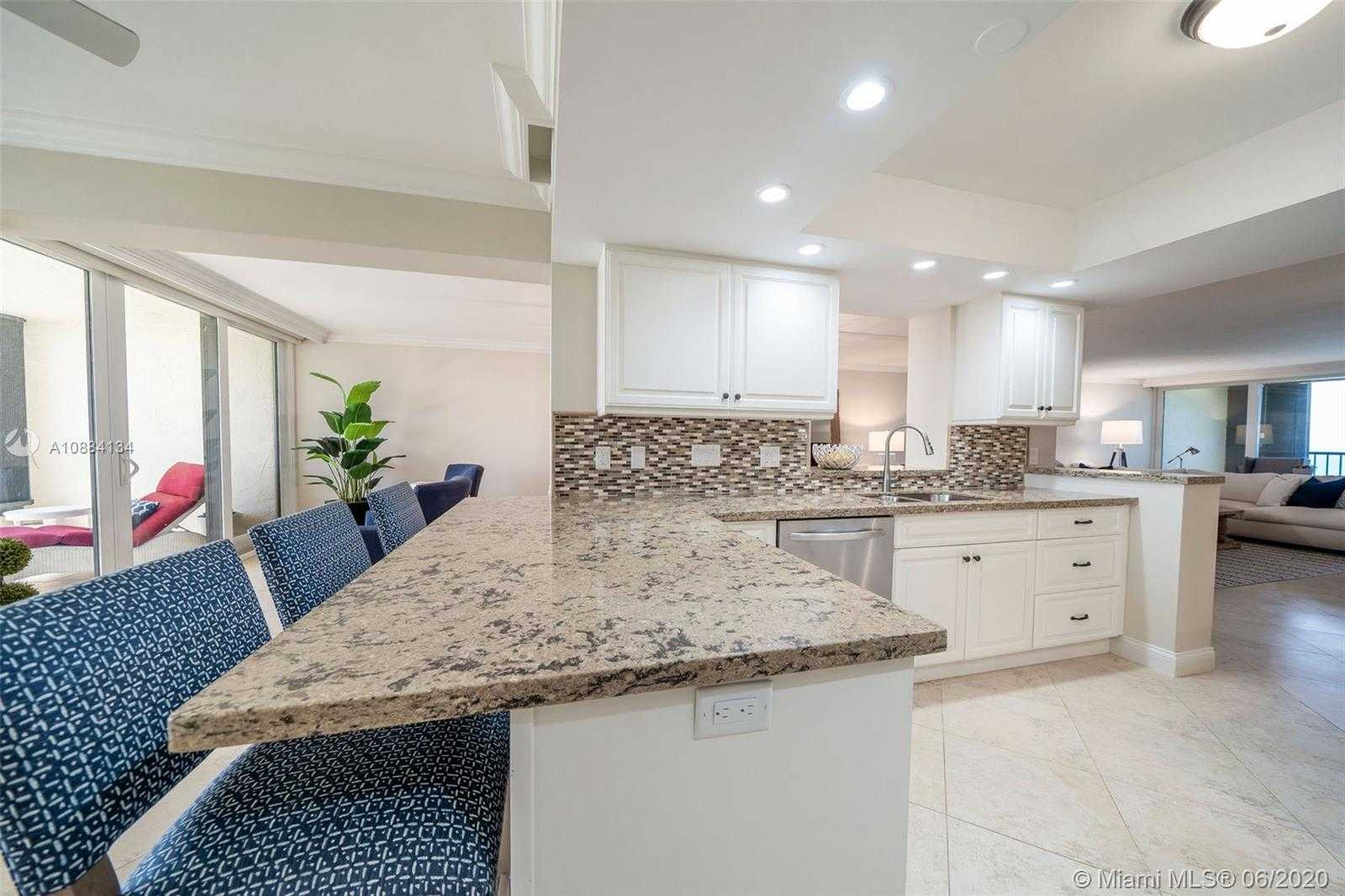 Small Image of 19900 BEACH RD #803, Jupiter Number 15
