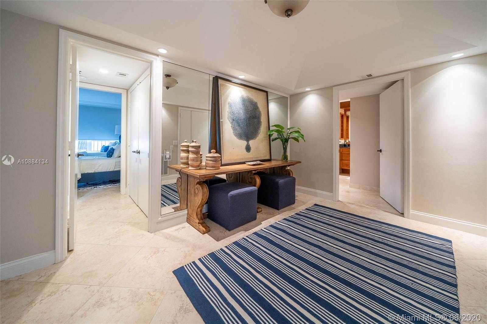 Small Image of 19900 BEACH RD #803, Jupiter Number 25