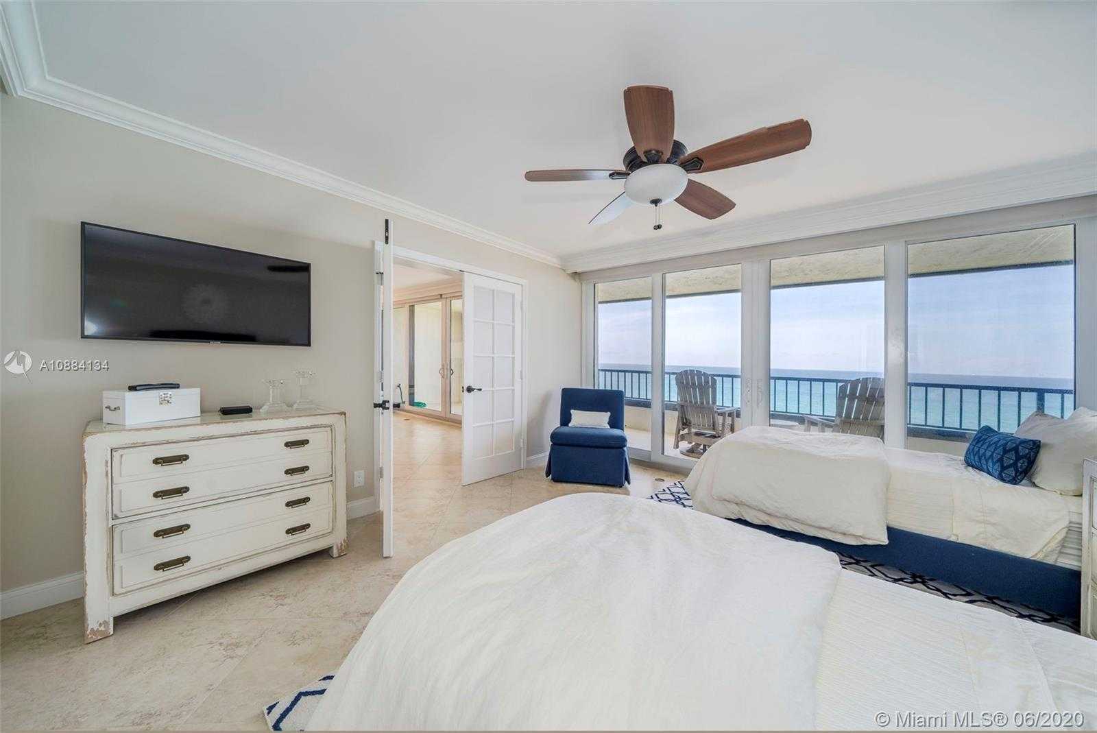 Small Image of 19900 BEACH RD #803, Jupiter Number 32