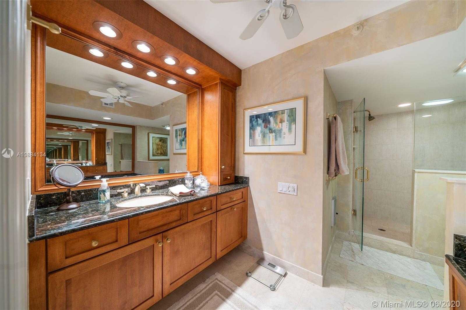 Small Image of 19900 BEACH RD #803, Jupiter Number 41