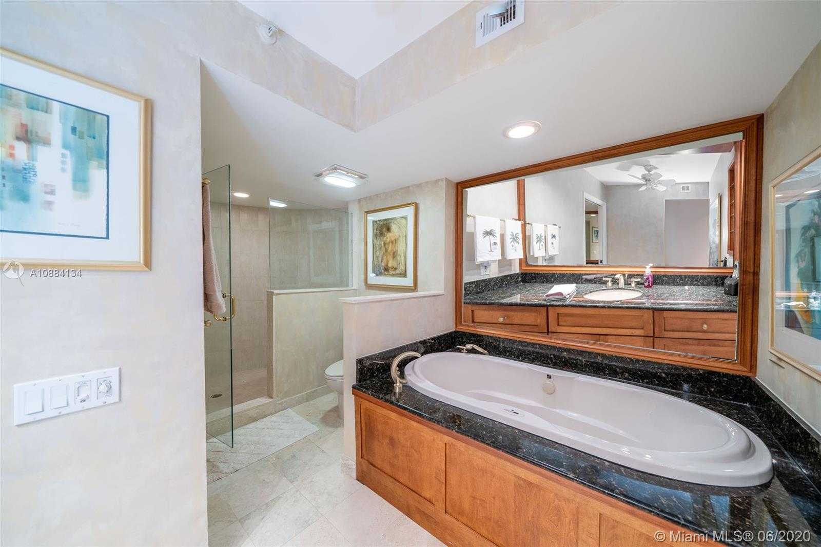 Small Image of 19900 BEACH RD #803, Jupiter Number 42