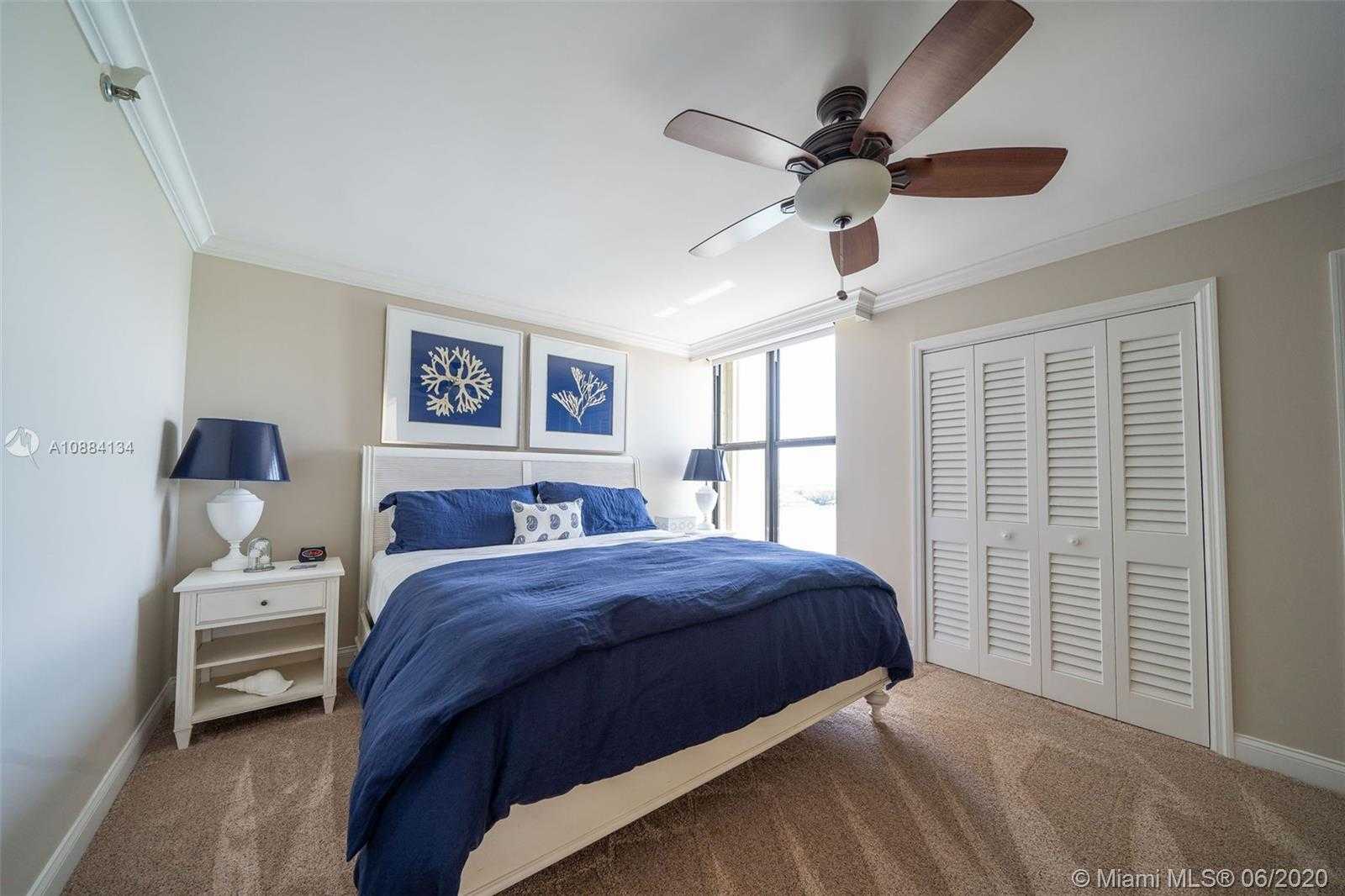 Small Image of 19900 BEACH RD #803, Jupiter Number 45