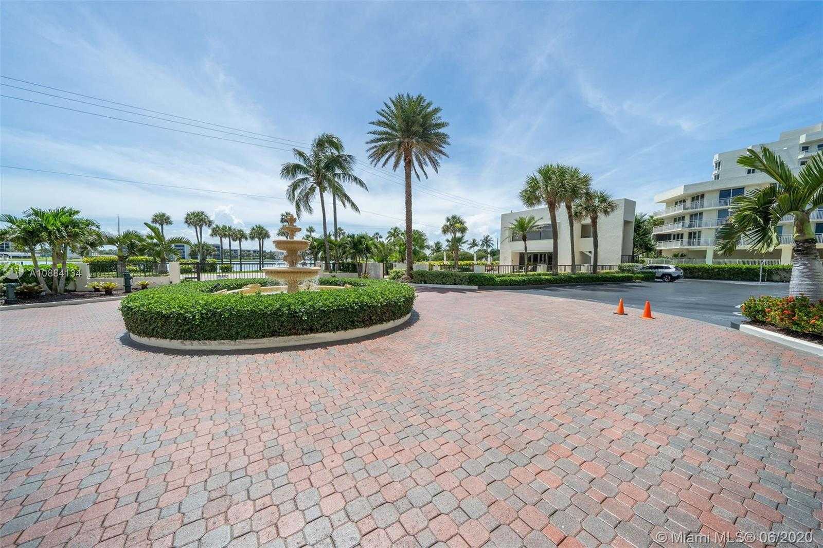 Small Image of 19900 BEACH RD #803, Jupiter Number 53