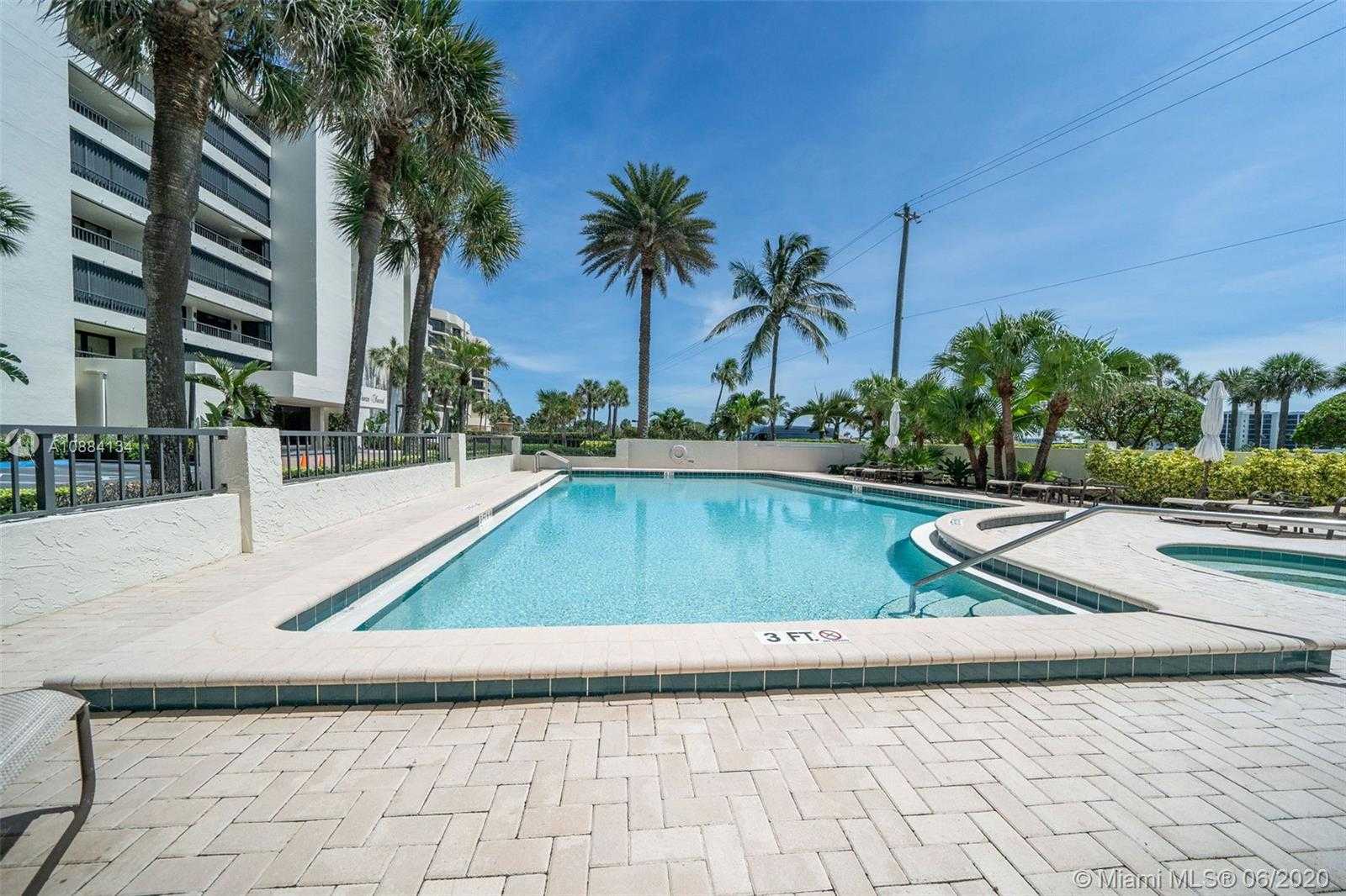 Small Image of 19900 BEACH RD #803, Jupiter Number 56