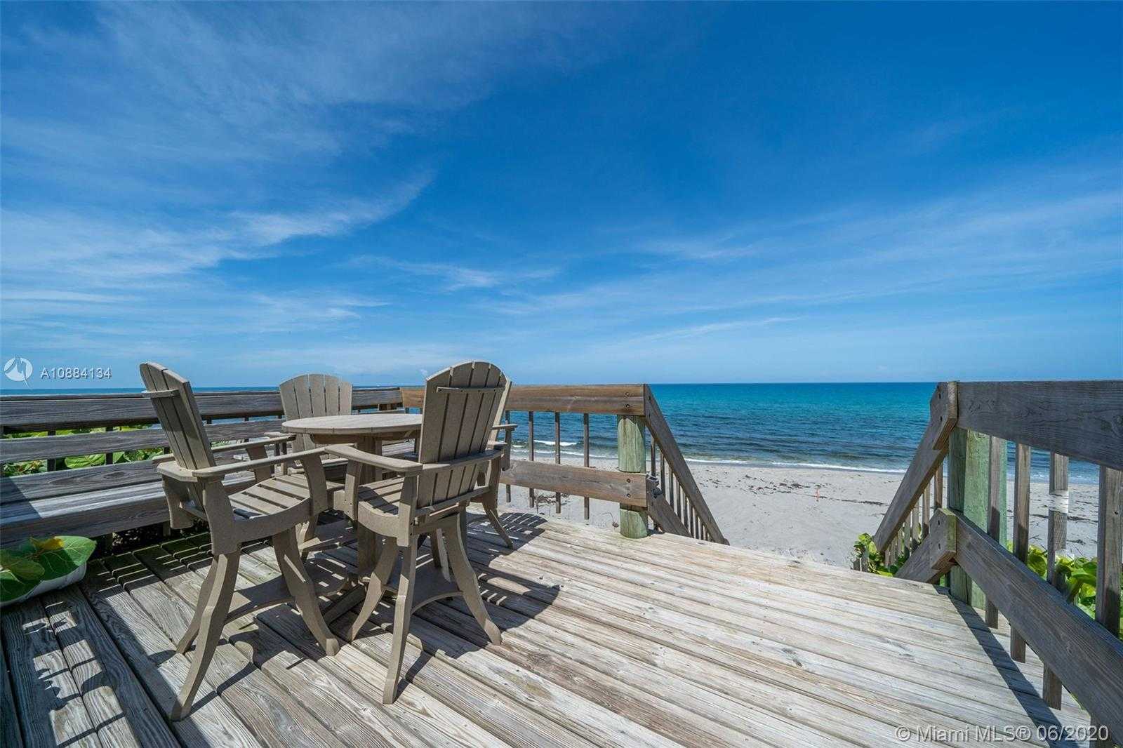 Small Image of 19900 BEACH RD #803, Jupiter Number 60