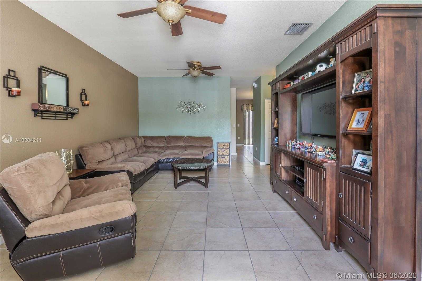 Small Image of 11348 SOUTH WEST 234TH ST #11348, Homestead Number 10