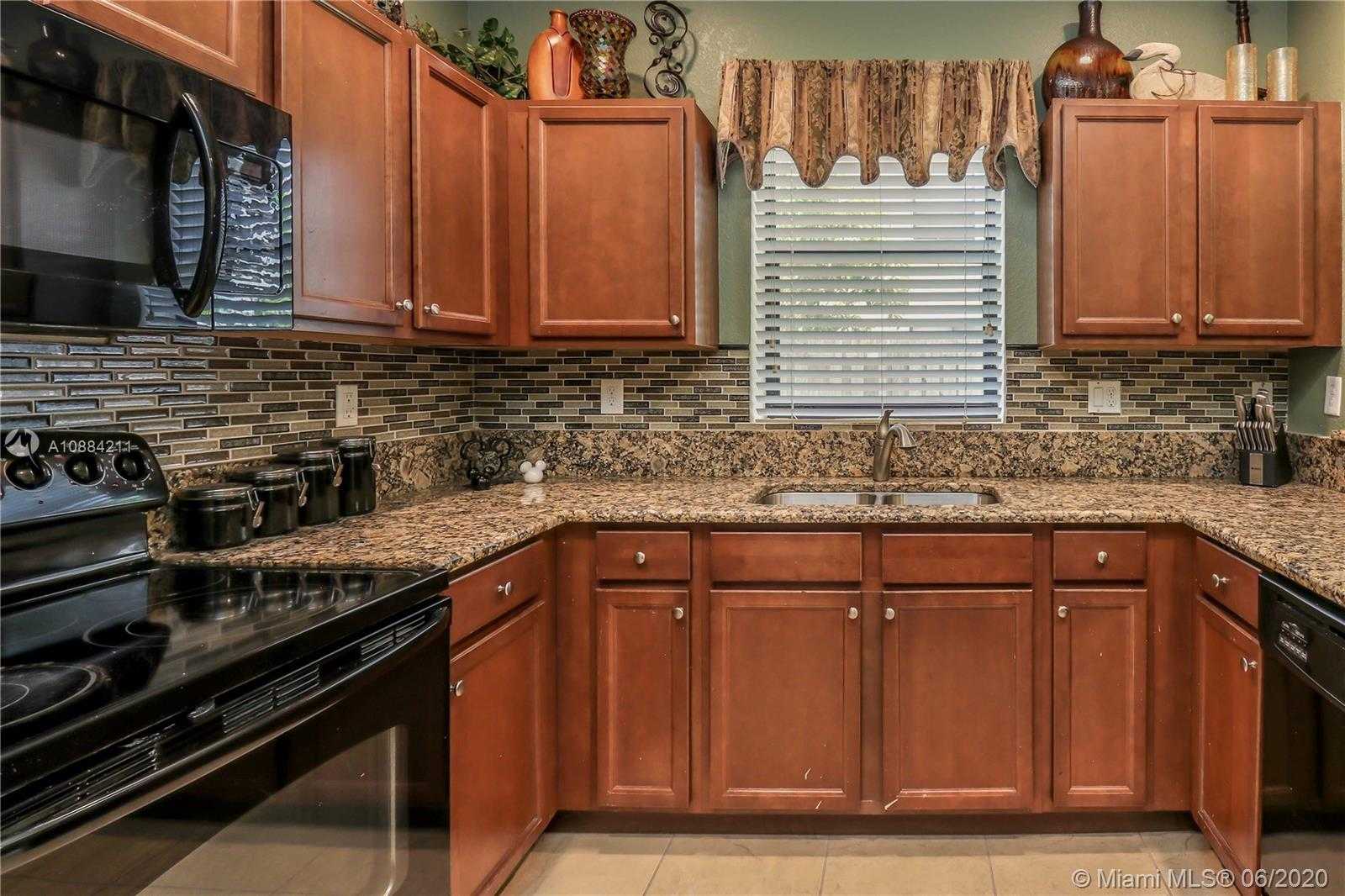 Small Image of 11348 SOUTH WEST 234TH ST #11348, Homestead Number 4