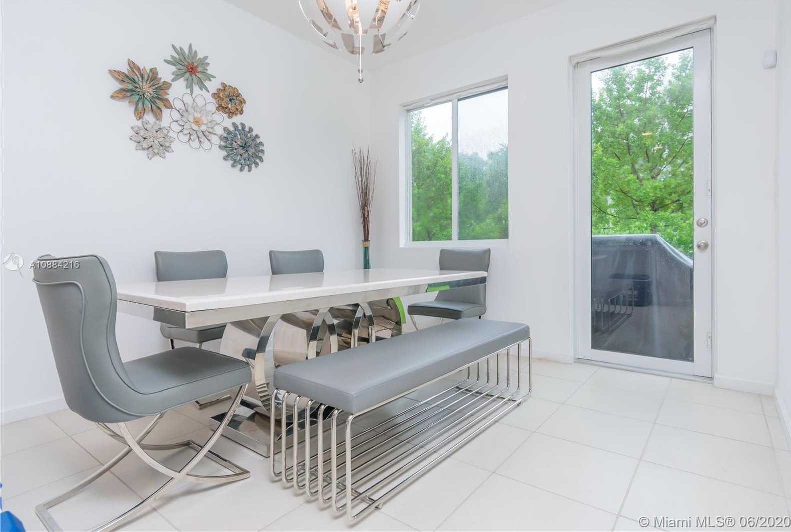 Small Image of 1408 NORTH WEST 214TH TER, Miami Gardens Number 10