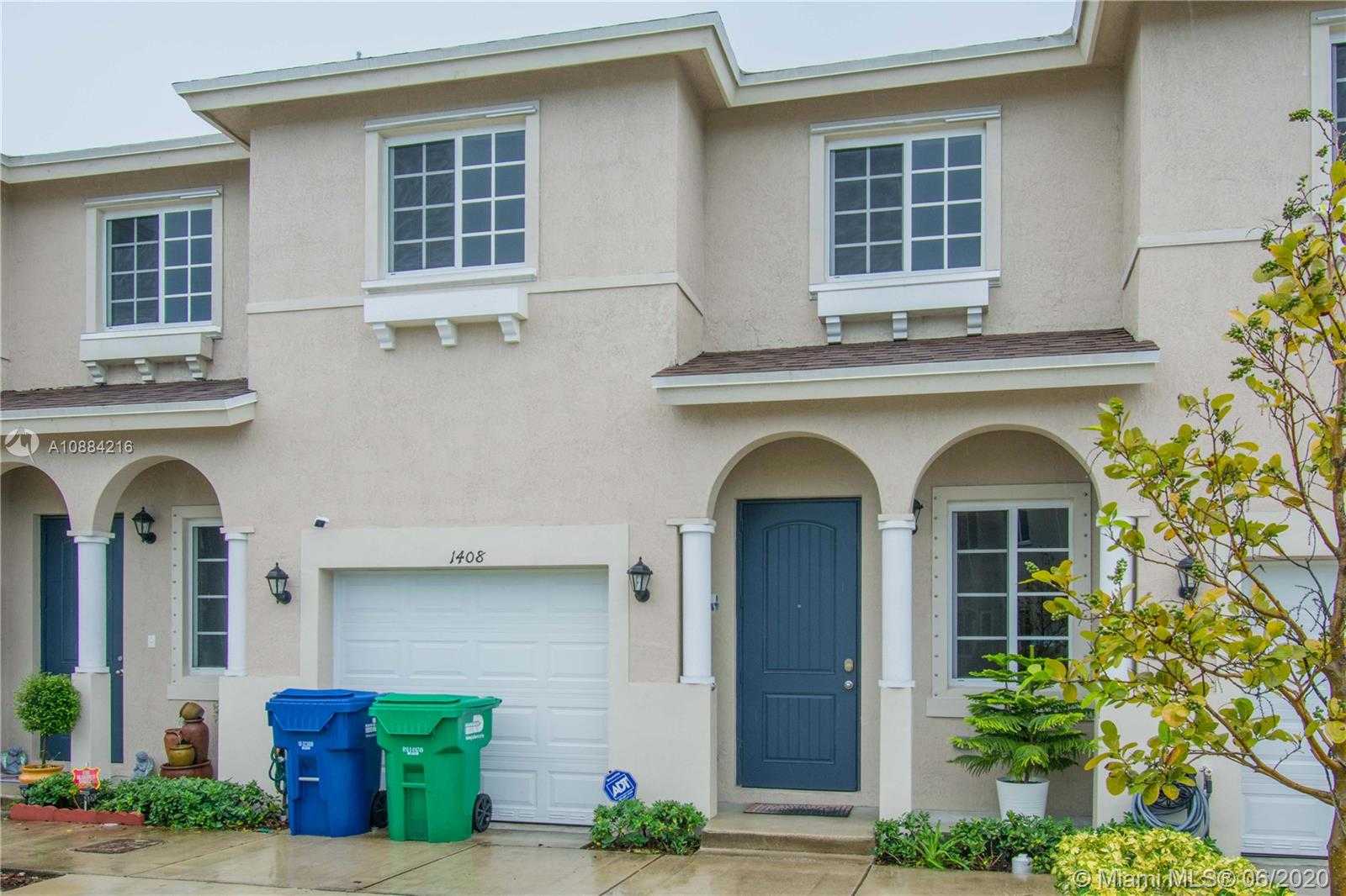 Small Image of 1408 NORTH WEST 214TH TER, Miami Gardens Number 2